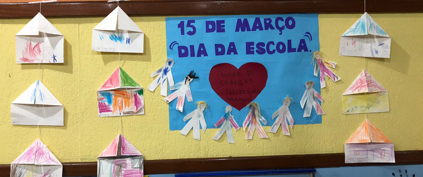 15 de Maro, dia da escola - Infantil I Colgio Passionista Santa Maria